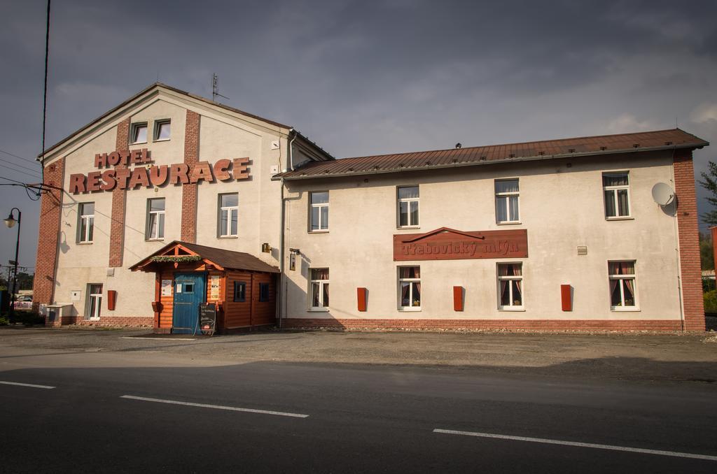 Trebovicky Mlyn Hotel Ostrava Exterior foto